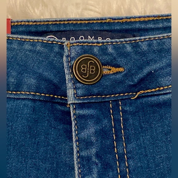 Boom Boom Super Hi-Rise Jeans Shorts, Highwaisted Denim Shorts, size 3 - Picture 6 of 16